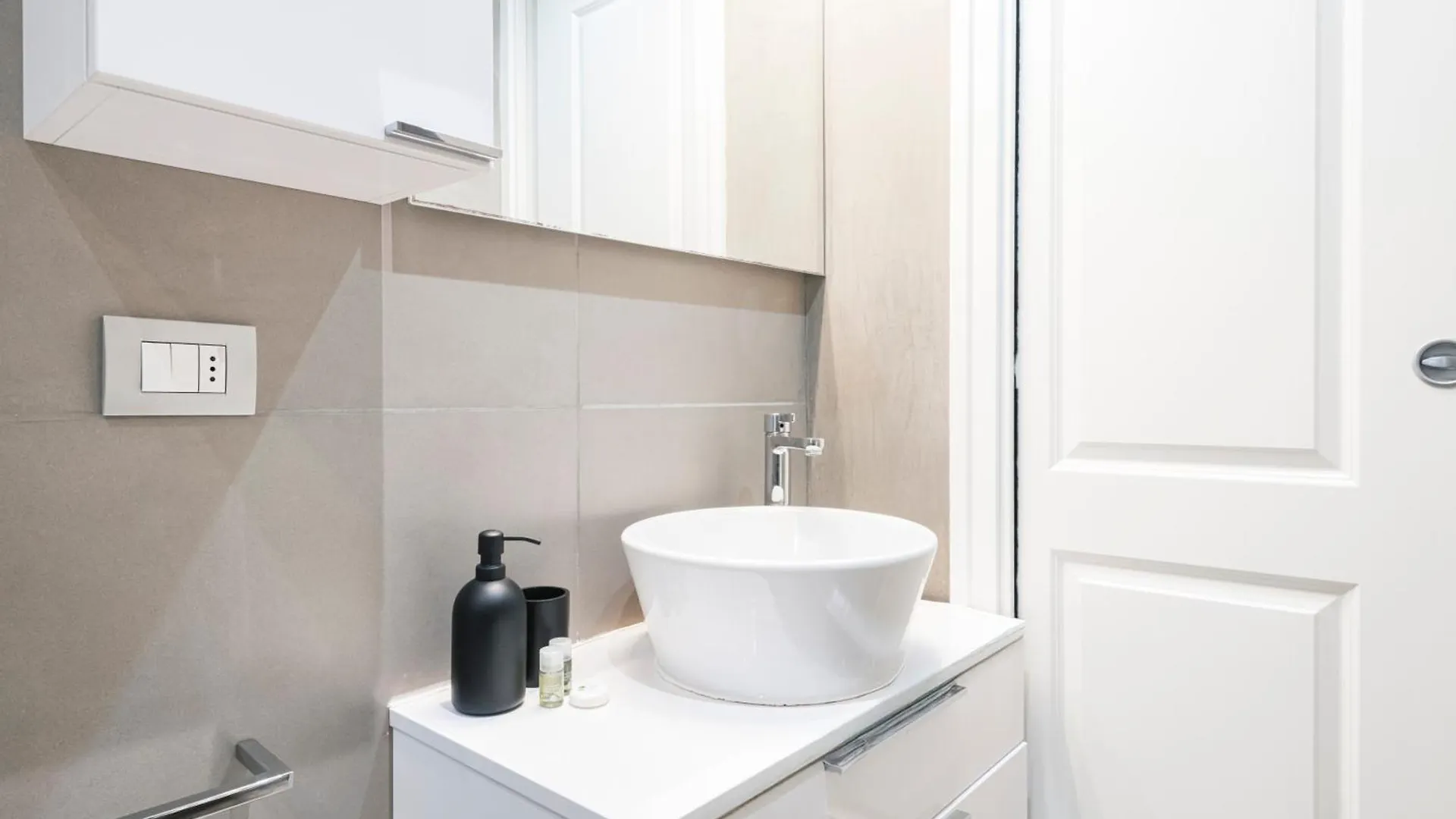 Apartamento Easylife - Splendido bilocale San Babila Duomo Milán 0*,